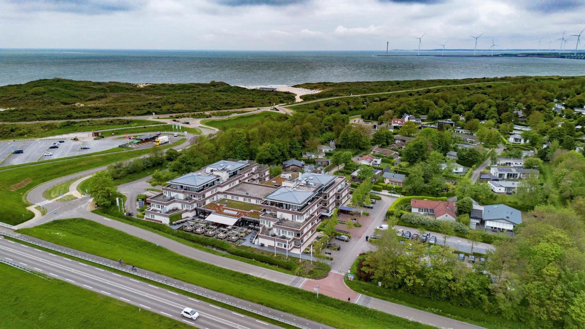 Fletcher Wellness-Hotel Kamperduinen Камперланд Екстериор снимка