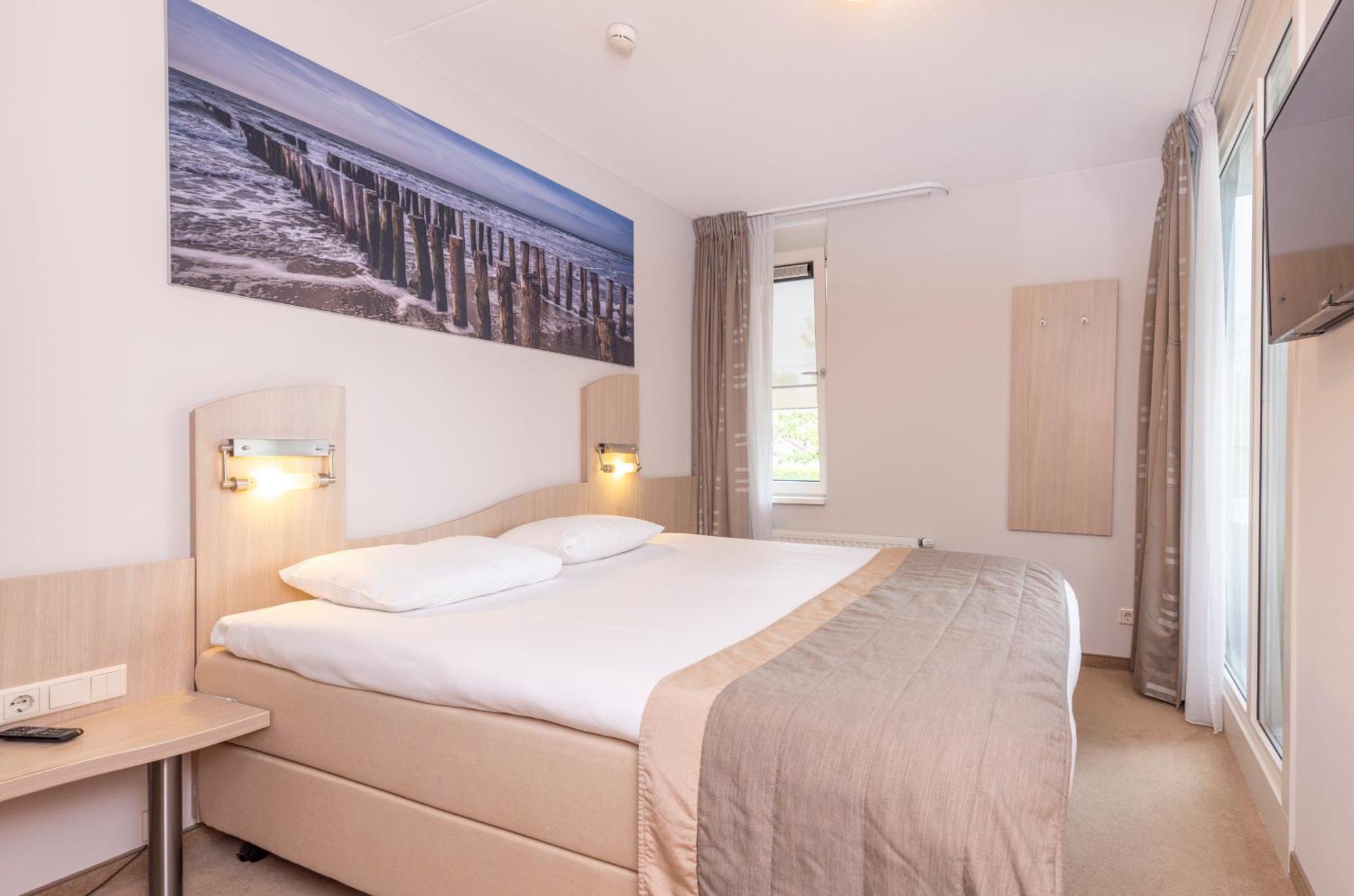 Fletcher Wellness-Hotel Kamperduinen Камперланд Екстериор снимка